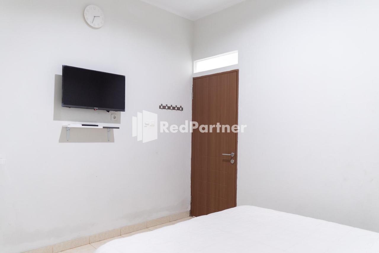 Wisma Narada 2 Lampung Mitra Reddoorz Bandar Lampung Exterior foto